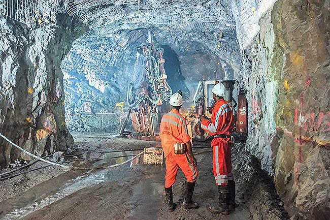 تولید 4 میلیون تن سنگ آهن سالانه از دل معدن گزستان بافق