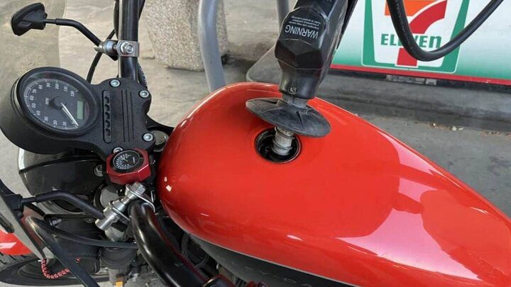 مصوبه بنزینی جدید برای موتورسواران با جزئیات اجرایی - تصویر