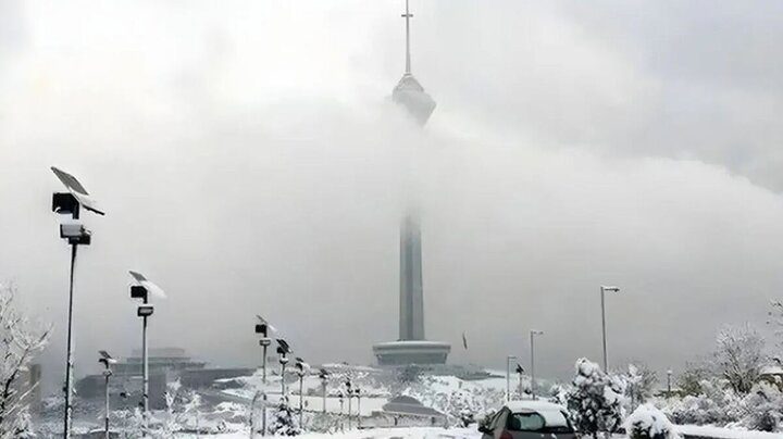 تهرانی‌ها آماده باشند/ برف و باران در راه است؟ - تصویر