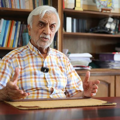 هاشمیطبا به اقتصاددانان: چرا در مدیریت پولی کشور در زمان تحریم راهکار نمیدهید؟