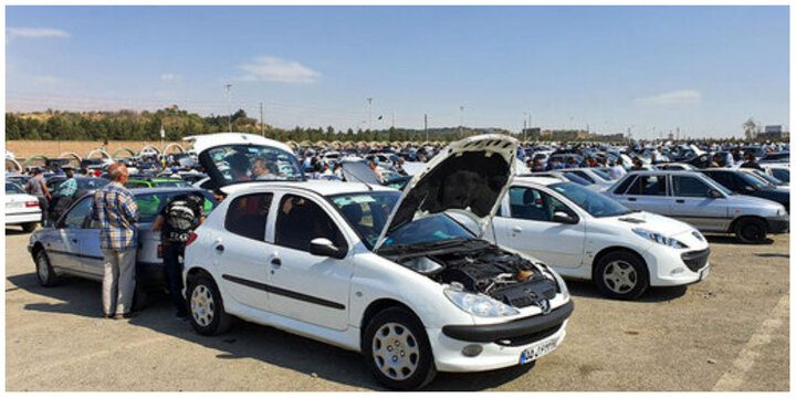 ثبات قیمت خودرو در پایان هفته؛ پژو تا دنا و جدول قیمت‌ها - تصویر