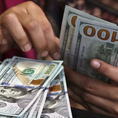 دلار: بدترین افت روزانه و پایینترین سطح چهار ساله