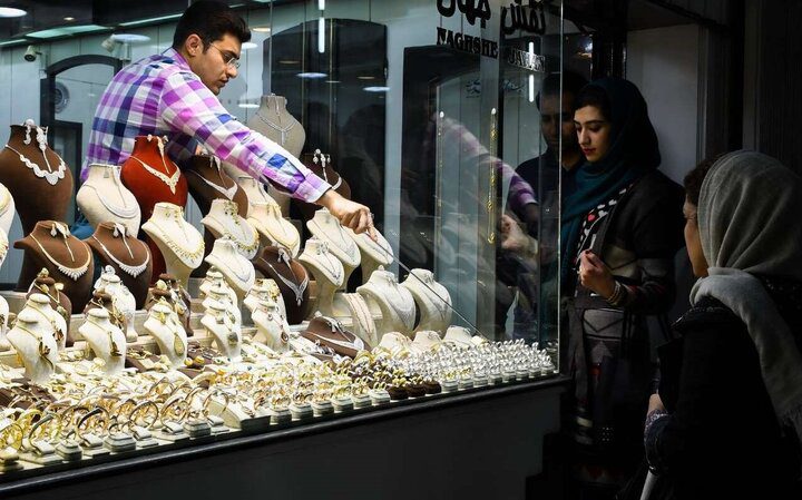 قیمت جدید طلا و سکه ۹ بهمن ۱۴۰۴: سقف قیمتها شکست دوباره - تصویر