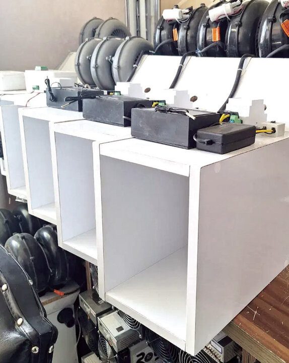 باید 4سال طول می کشید تا متوجه شوید ماینرها قاتل برق کشور هستند؟ - تصویر