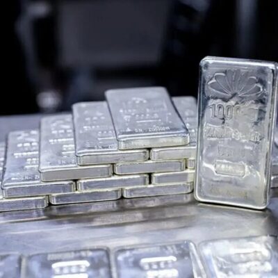 نقره گران شد؛ تغییر مسیر بازار طلا