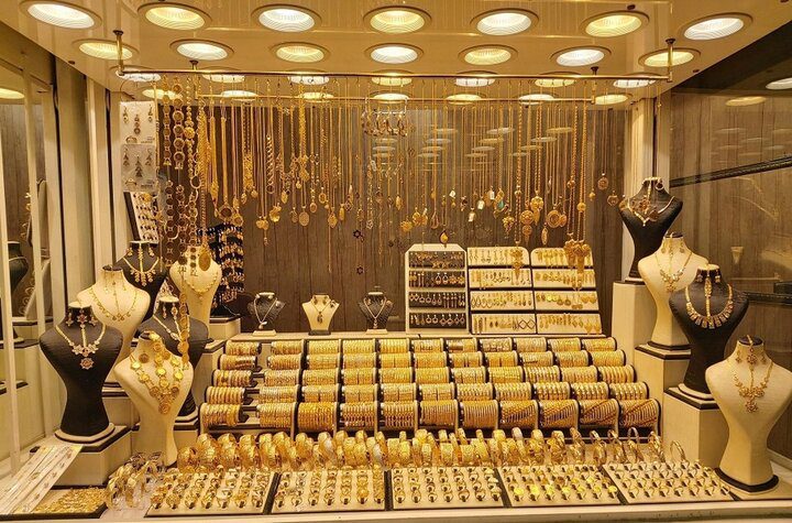 قیمت طلا و سکه در تعطیلی: پیش‌بینی‌ها برای پنج‌شنبه ۲۳ بهمن ۱۴۰۴