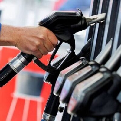 تغییر شیوه سوختگیری؛ انتقال کامل سهمیه بنزین به کارت بانکی در ۱۴۰۵