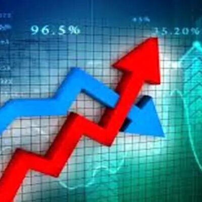 افزایش مالیات در بودجه ۱۴۰۵ بورس را تهدید میکند