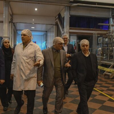 بازدید مدیران ارشد بانك صنعت و معدن از شركت دومینو