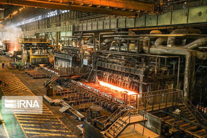 ارزیابی اولیه از خسارت حمله به فولاد خوزستان و فولاد مبارکه اصفهان/ حمله به واحدهای تولیدی