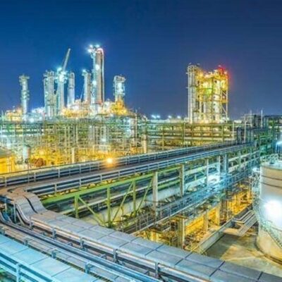 غول پتروشیمی عربستان به دلیل بحران تنگه هرمز تعطیل شد