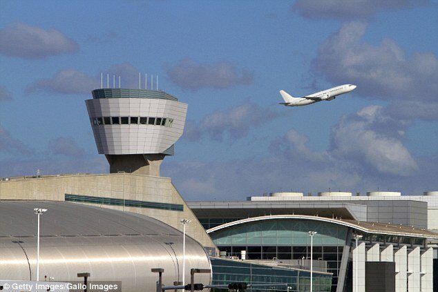 فوری/ بخشی از فضای هوایی کشور بازگشایی شد - تصویر