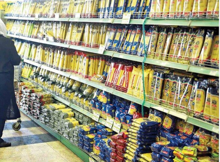قیمت ماکارونی تغییر کرد/ ماکارونی رشته‌ای ۷۰۰ گرمی چقدر بالا رفت؟ - تصویر