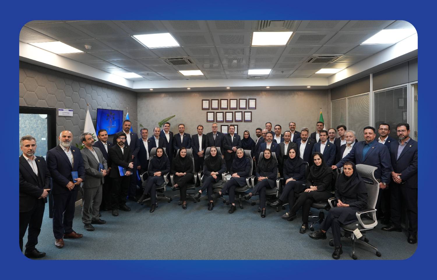 نشست-هیئت-عامل-جشن-11-سالگی-02