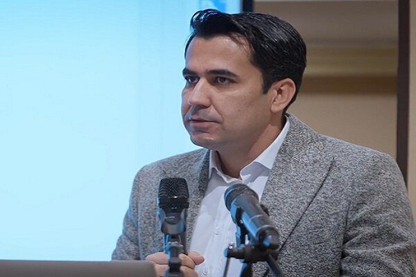 پیش‌بینی اقتصاددان از آینده بازار ارز، طلا، مسکن و بورس تا یک سال آینده - تصویر