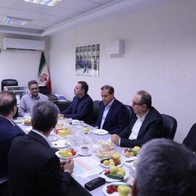 پیشران تأمین مالی توسعه زنجیره سلامت در اقتصاد بازسازی و جهش پساجنگ