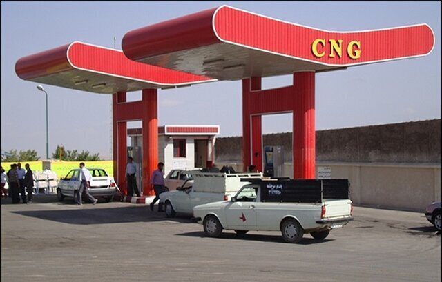 خبر مهم برای رانندگان/ گاز CNG در بیش از هزار جایگاه رایگان شد - تصویر