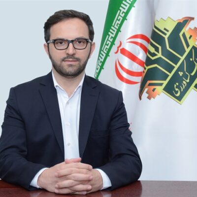 در پیامی به مناسبت روز خبرنگار عنوان شد متقینیا: خبرنگاران نقش ارزشمندی در همافزایی ملی و پیشبرد اهداف توسعه کشور ایفا میکنند