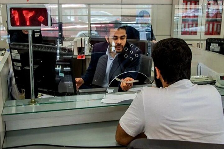 کارمزدهای خدمات بانکی تغییر کرد/ کدام خدمات گران‌تر می‌شوند؟