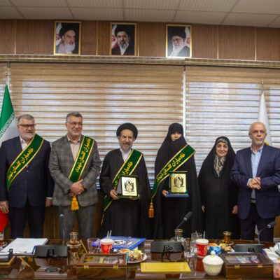 تجلیل از خانواده شهدا و ایثارگران با حضور مدیرعامل بانک توسعه صادرات ایران