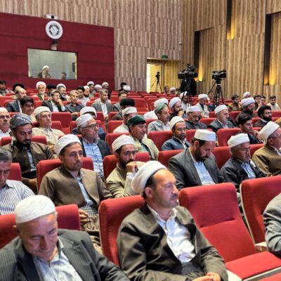 وحدت و همگرایی کشورهای اسلامی، ضرورتی برای مقابله با توطئههای دشمنان است