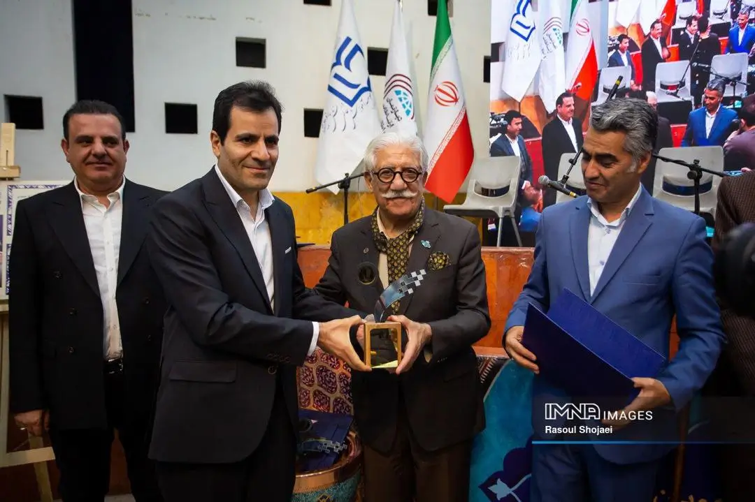 ایده‌ها درخشیدند