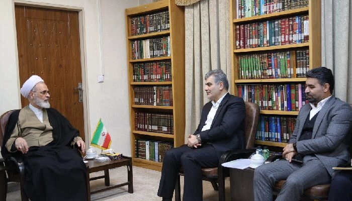 مدیر حوزه‌های علمیه