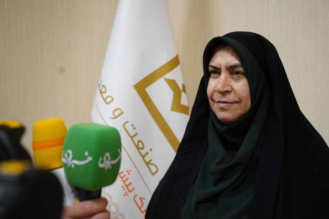 عضو كمیسیون اقتصادی مجلس: بانك صنعت و معدن یكی از ابزارهای اصلی دولت برای تحقق شعار سال و توسعه پایدار است