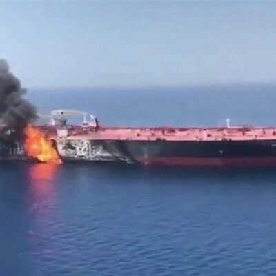 بلومبرگ: دست برتر جنگ انرژی در اختیار ایران است